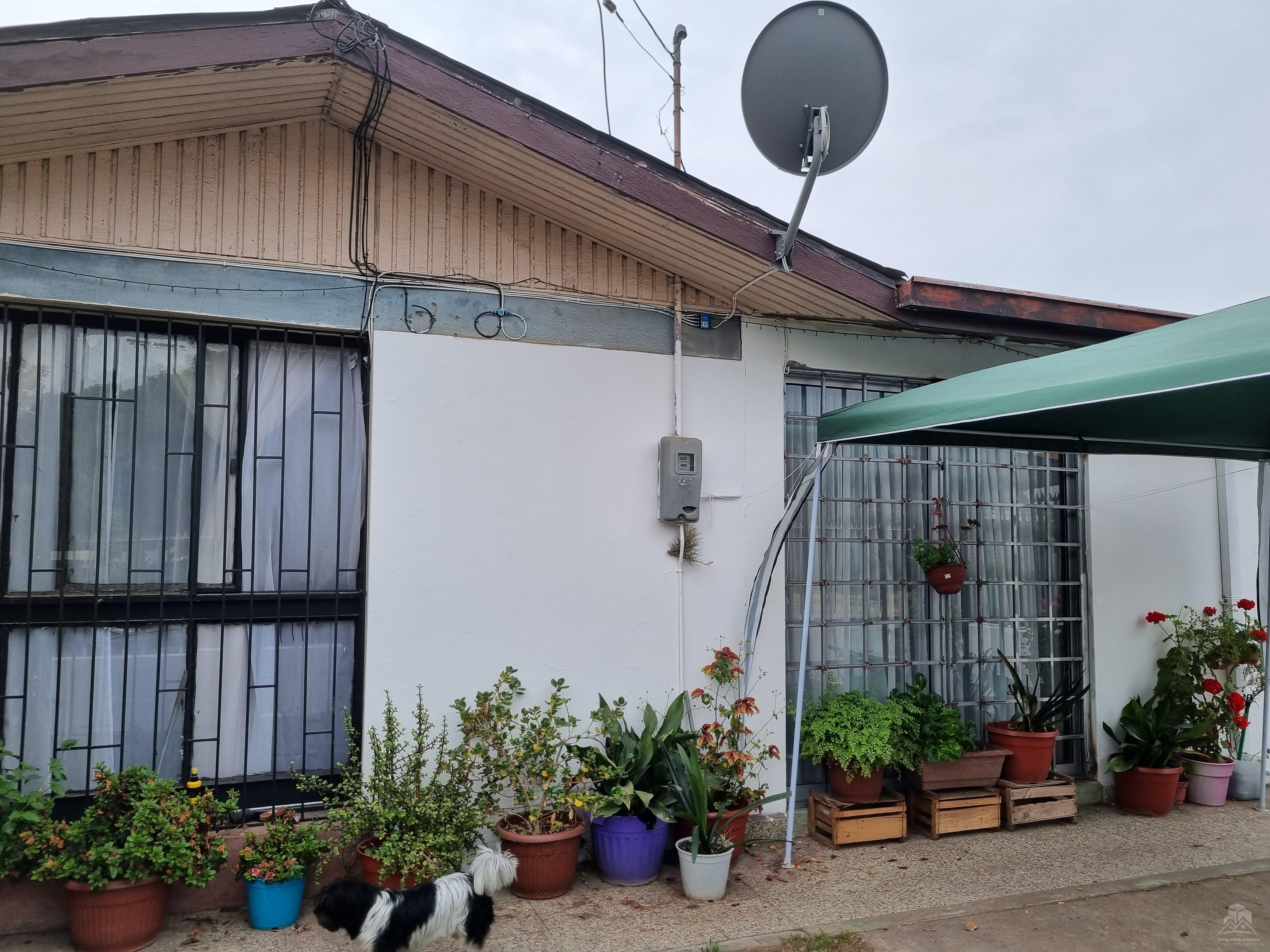 VENDE CASA DE UN PISO EN MANZANAL RANCAGUA CERCA DE CALLES PRINCIPALES